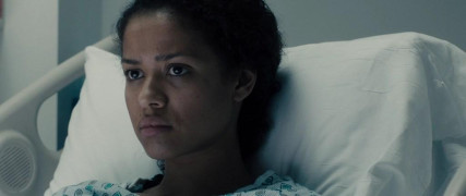 Кадр з фільму Оборонець