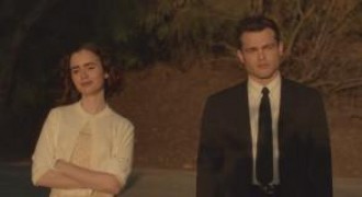 Кадр з фільму Правила не застосовуються