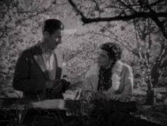 Кадр з фільму Втрачений горизонт