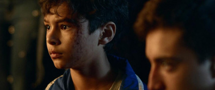 Кадр з фільму Ми помираємо молодими