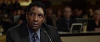 Кадр з фільму Рейс