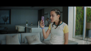 Кадр з фільму Продавці болю