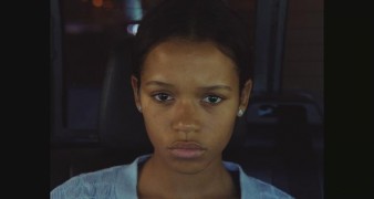 Кадр з фільму Хвилі