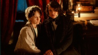 Кадр з фільму Девід Копперфілд