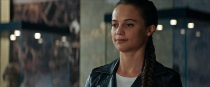 Кадр з фільму Розкрадачка гробниць: Лара Крофт