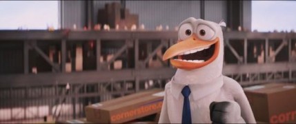 Кадр з фільму Лелеки