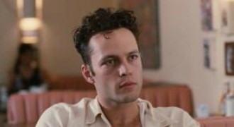 Кадр з фільму Тусовщики