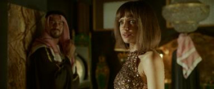 Кадр з фільму Дівчата в Дубаї