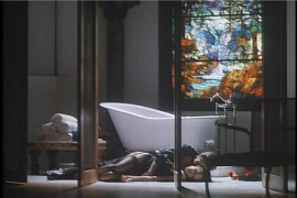 Кадр з фільму Щоденник дівчини у червоних черевичках