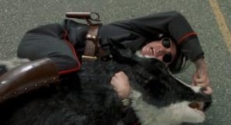 Кадр з фільму Я, знову я та Ірен