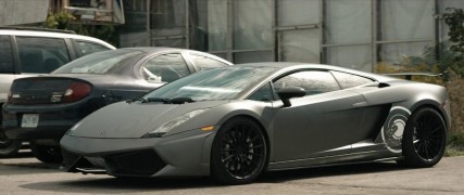 Кадр з фільму Викрасти і продати