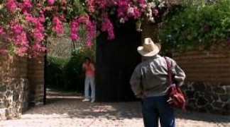 Кадр з фільму Дефіцит