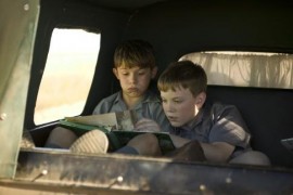 Кадр з фільму Грудневі хлопчики