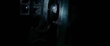 Кадр з фільму Відкрита могила