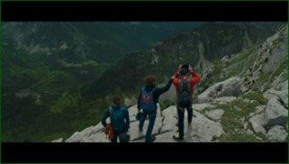 Кадр з фільму На повну