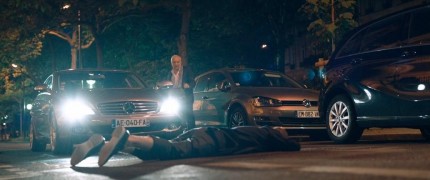 Кадр з фільму Від сім'ї не втечеш