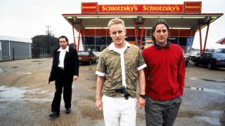 Кадр з фільму Пляшкова ракета