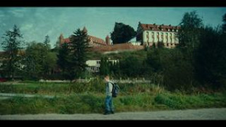 Кадр з фільму Кольори зла: Чорний