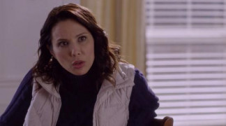 Кадр з фільму Вислизаючий задум. Таємниці Аврори Тігарден