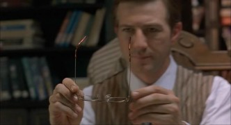 Кадр з фільму Кинджали-близнята