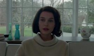 Кадр з фільму Джекі