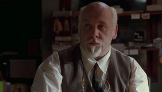 Кадр з фільму Стрілець