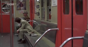 Кадр з фільму Яскраві вогні, велике місто