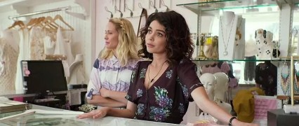 Кадр з фільму Весільний рік