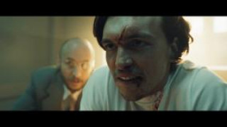 Кадр з фільму Як я покохала гангстера