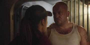 Кадр з фільму Інформатор