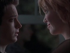 Кадр з фільму Сімнадцятирічні