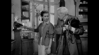 Кадр з фільму Умберто Д.