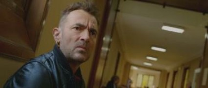 Кадр з фільму 9 місяців суворого режиму