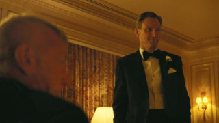 Кадр з фільму Одна битва за іншою