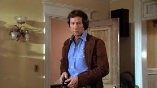 Кадр з фільму Брудна гра