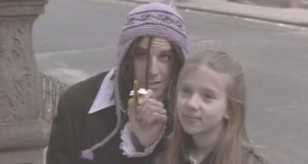 Кадр з фільму Якщо Люсі впаде