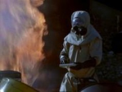 Кадр з фільму Атомний поїзд