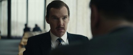 Кадр з фільму Кур'єр (Код: Залізна кора)