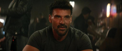 Кадр з фільму Гаси світло