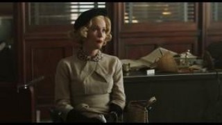 Кадр з фільму Сирота Бруклін