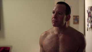 Кадр з фільму Це не ти