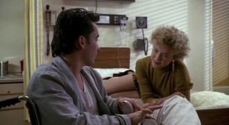 Кадр з фільму Кидали