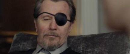 Кадр з фільму Кур'єр