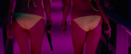 Кадр з фільму Відв'язні канікули