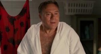 Кадр з фільму Любов. Інструкція використання