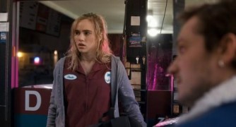 Кадр з фільму Гра з вогнем