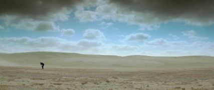 Кадр з фільму Вбий мене тричі