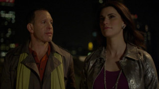 Кадр з фільму Це не ти