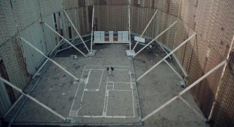 Кадр з фільму Довіра