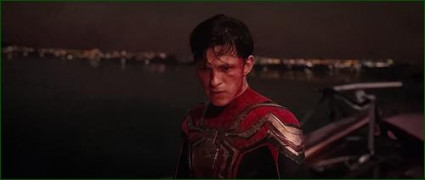 Кадр з фільму Людина-павук: Додому шляху нема